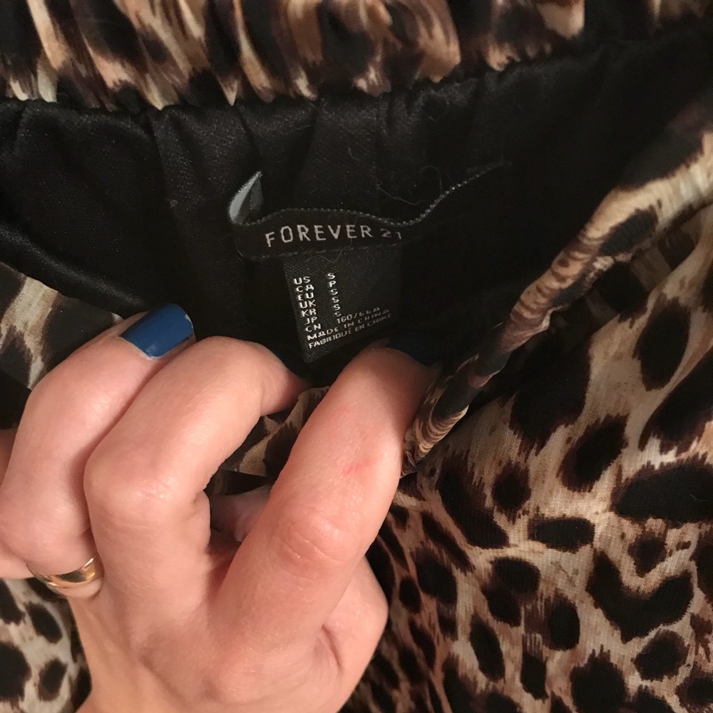 Forever 21 High-Low Leopard Print Skirt - Picture 11 of 13